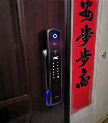 找正规洋县开锁公司的方法，在什么情况下要换锁？