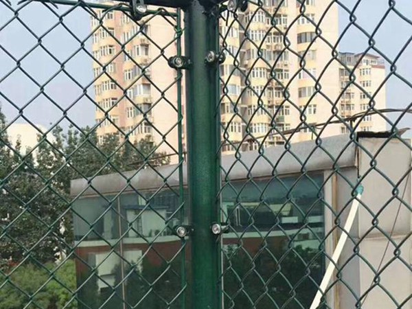 体育场球场围栏网